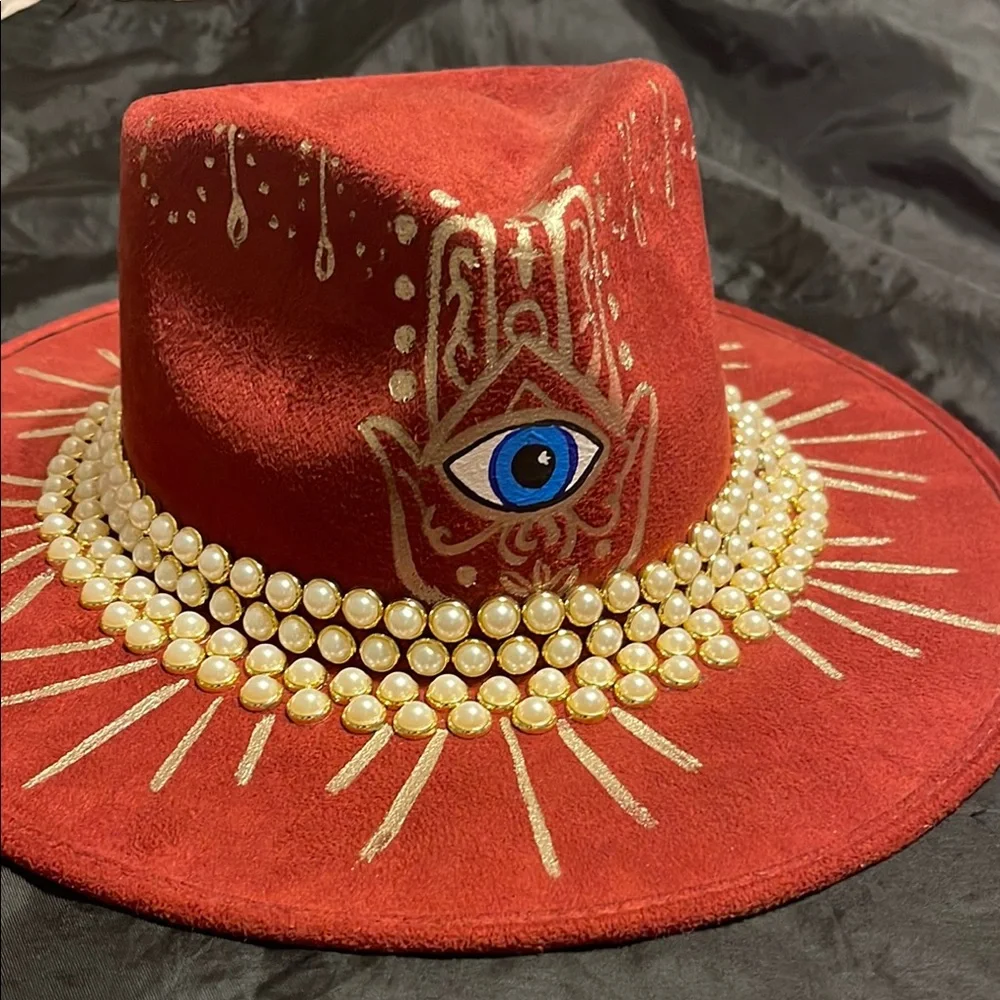 Burgundy Suede hat - Picture 2 of 4